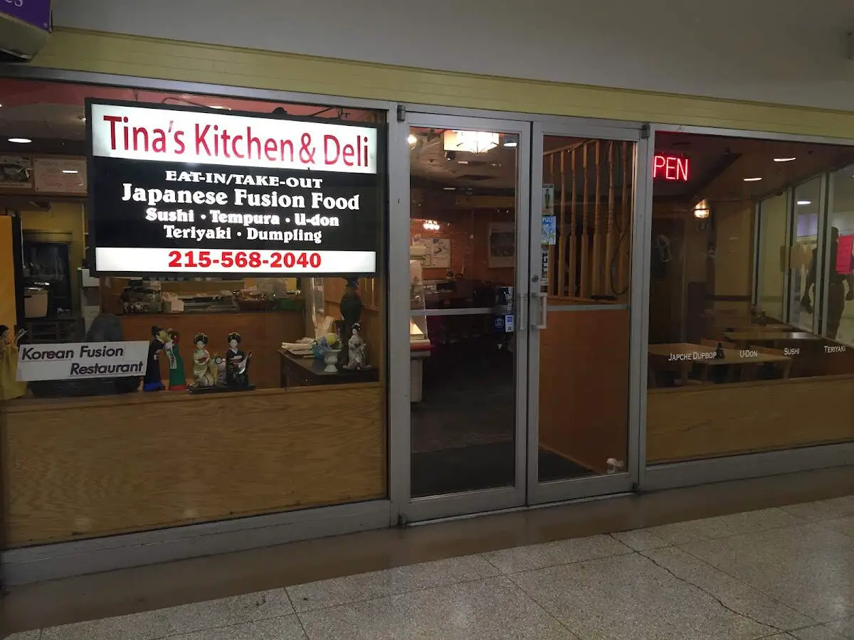 Tina's Kitchen & Deli